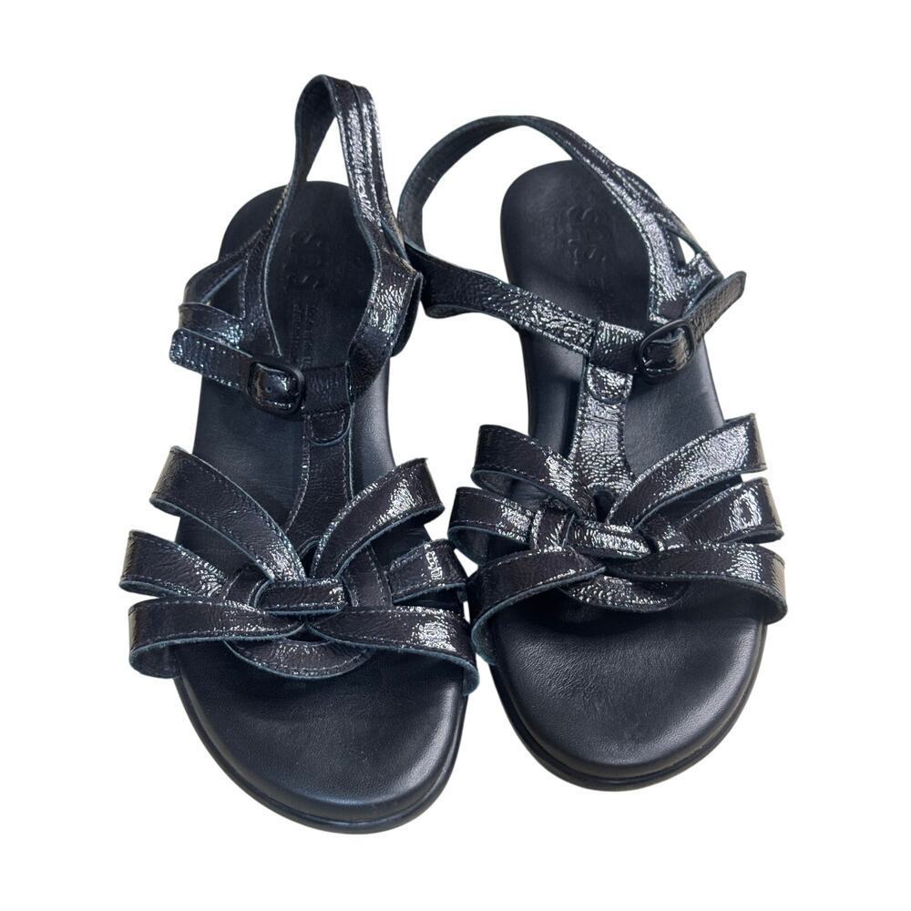 SAS strappy leather sandal size 9